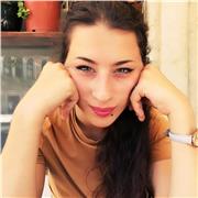 Ciao! Sono una studentessa di giurisprudenza e offro ripetizioni di italiano, spagnolo, diritto, storia e scienze!
